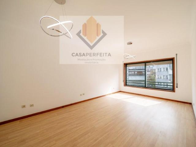 Apartamentos 2 quarto, Vila Nova de Gaia Vila Nova de Gaia DLS99514427