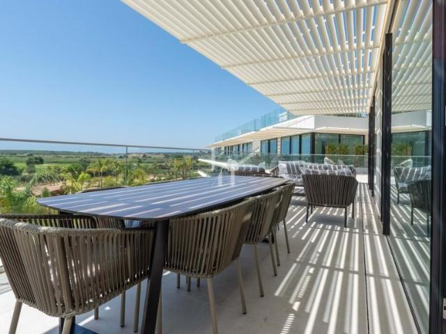 Apartamentos 2 quarto, Vilamoura Algarve DLS89443944