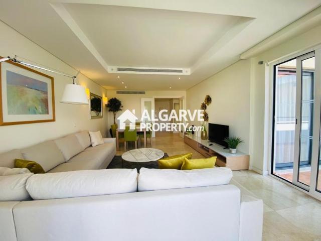 Apartamentos 2 quarto, Vilamoura Algarve DLS89399277