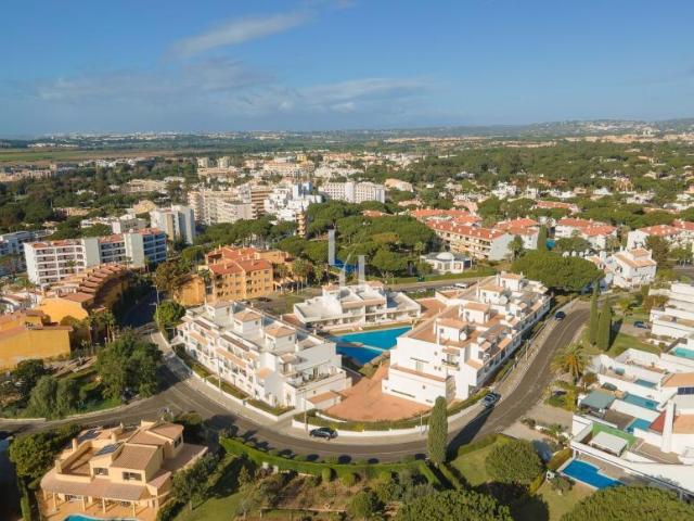 Apartamentos 2 quarto, Vilamoura Algarve DLS92357137