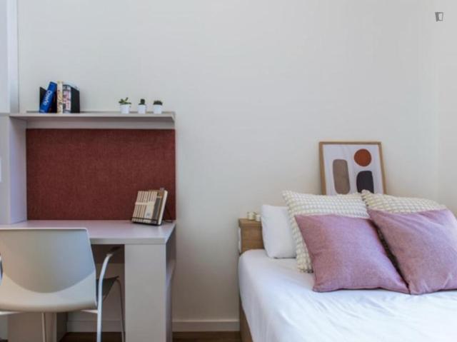 Apartamentos 348 Dormitorio Barcelona Barcelona ES104721301