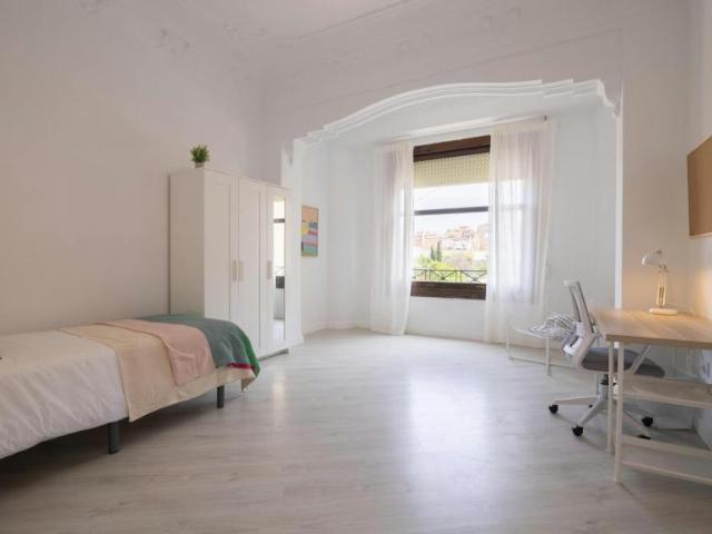 Apartamentos 7 Dormitorio Valencia Valencia ES104536588