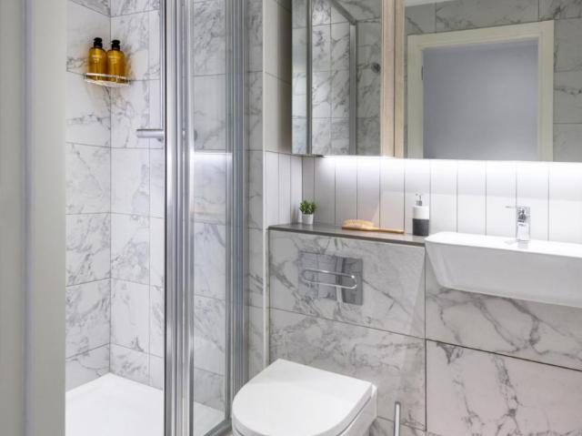 Apartamentos 40 Dormitorio Barcelona Barcelona ES104929957