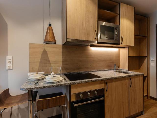 Apartamentos 40 Dormitorio Malaga Malaga ES103287529