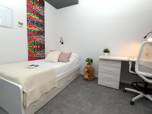 Apartamentos 47 Dormitorio Madrid Madrid ES103595628