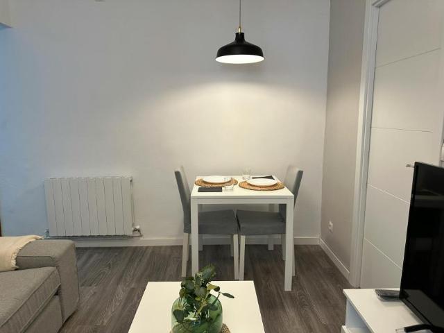 Apartamentos 4 Dormitorio Madrid Madrid ELS101843479