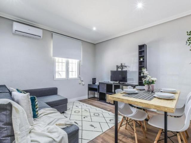 Apartamentos 4 Dormitorio Madrid Madrid ELS99636671