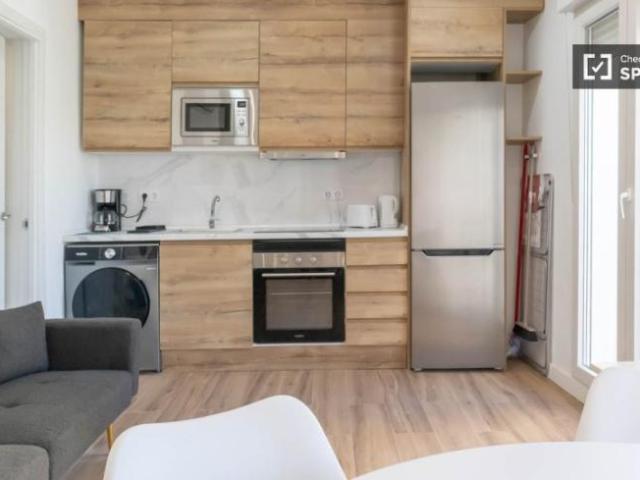 Apartamentos 4 Dormitorio Madrid Madrid ES97355132