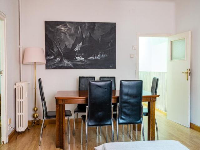 Apartamentos 4 Dormitorio Madrid Madrid ES99384800
