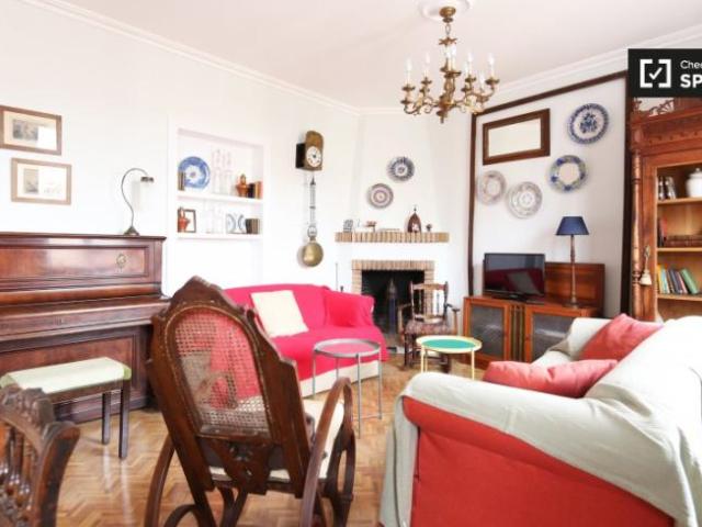 Apartamentos 4 Dormitorio Madrid Madrid ES101772402