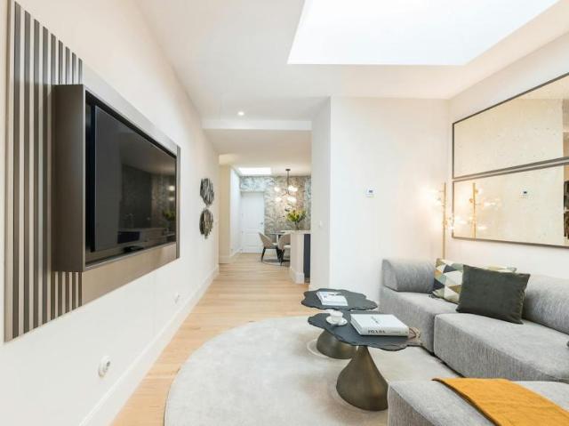 Apartamentos 4 Dormitorio Madrid Madrid ES103959858