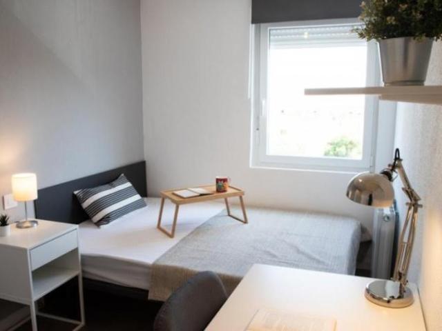 Apartamentos 4 Dormitorio Madrid Madrid ES103269589