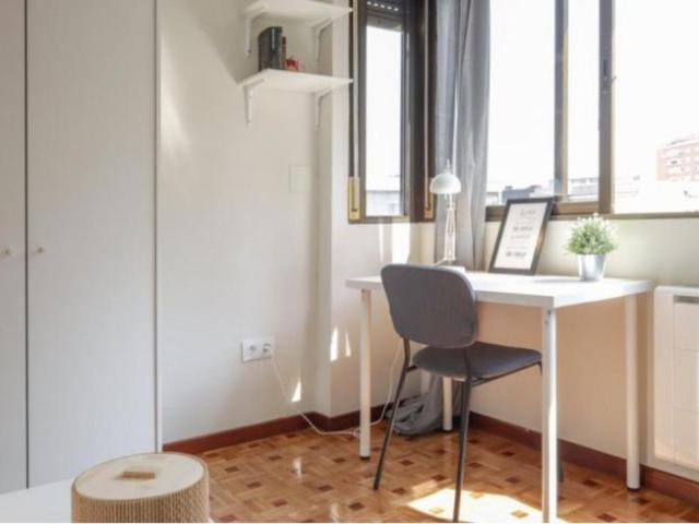 Apartamentos 4 Dormitorio Madrid Madrid ES104711872