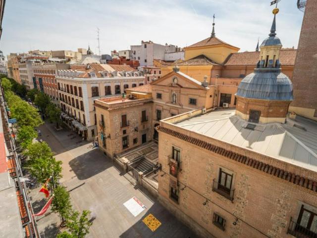 Apartamentos 4 Dormitorio Madrid Madrid ES104107580