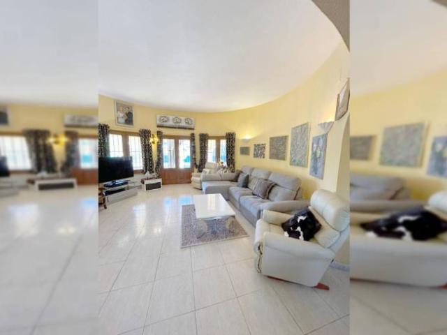 Apartamentos 4 Dormitorio Alicante Alicante ES101818236