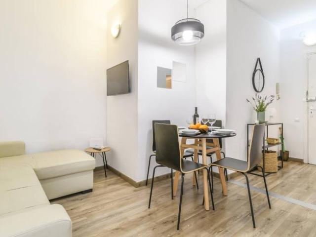 Apartamentos 4 Dormitorio Barcelona Barcelona ES91068479