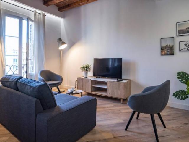 Apartamentos 4 Dormitorio Barcelona Barcelona ES98224934
