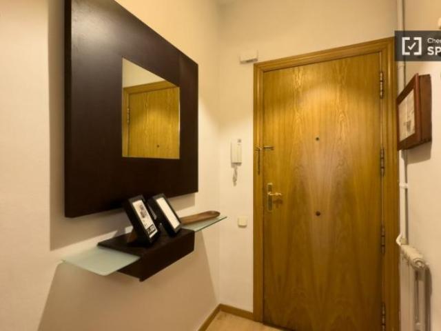 Apartamentos 4 Dormitorio Barcelona Barcelona ES101810700
