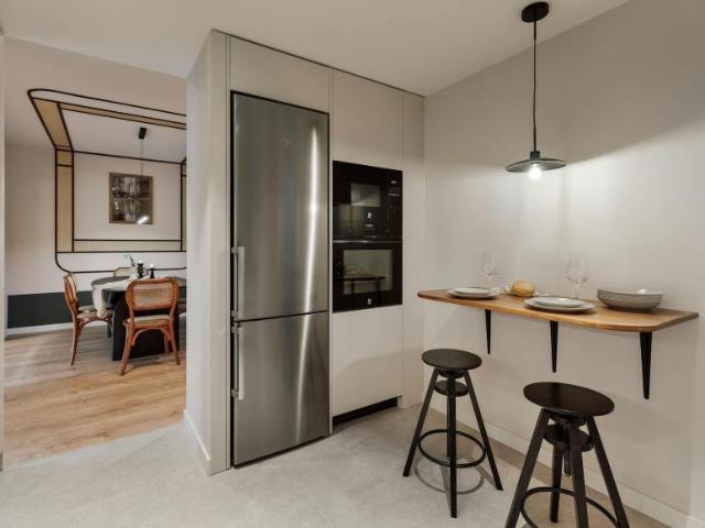Apartamentos 4 Dormitorio Barcelona Barcelona ES102717139