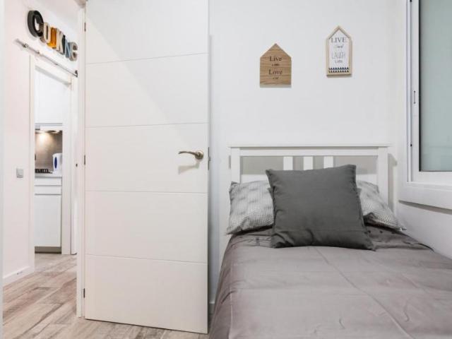 Apartamentos 4 Dormitorio Barcelona Barcelona ES103659192