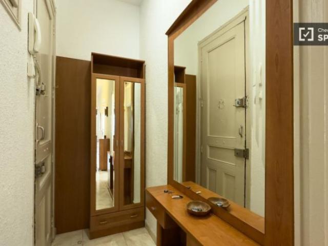 Apartamentos 4 Dormitorio Barcelona Barcelona ES103844499