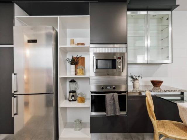 Apartamentos 4 Dormitorio Barcelona Barcelona ES103094673
