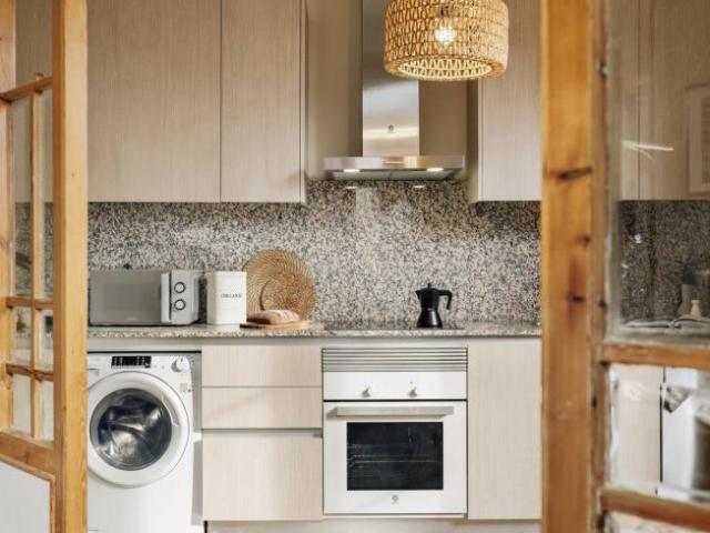 Apartamentos 4 Dormitorio Barcelona Barcelona ES104565088