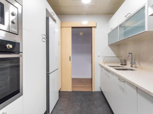 Apartamentos 4 Dormitorio Barcelona Barcelona ES104721950