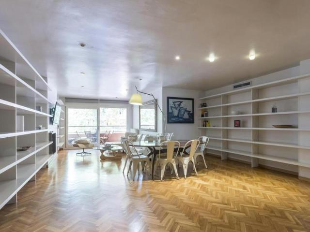 Apartamentos 4 Dormitorio Barcelona Barcelona ES104783427