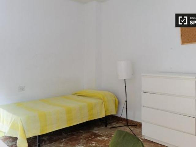 Apartamentos 4 Dormitorio Granada Granada ELS85818660