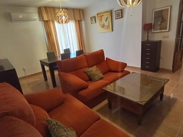 Apartamentos 4 Dormitorio Granada Granada ES103597519