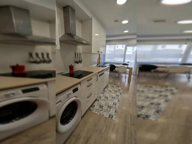 Apartamentos 4 Dormitorio Pamplona Pamplona ES101819245