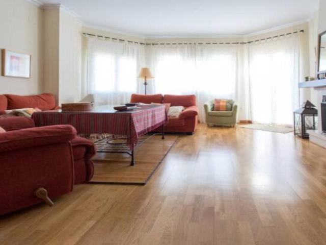Apartamentos 4 Dormitorio Seville Seville ES93318533
