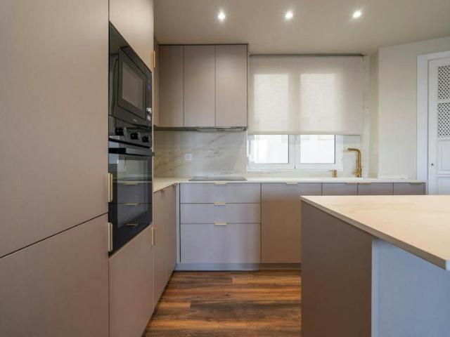 Apartamentos 4 Dormitorio Valencia Valencia ELS100447229