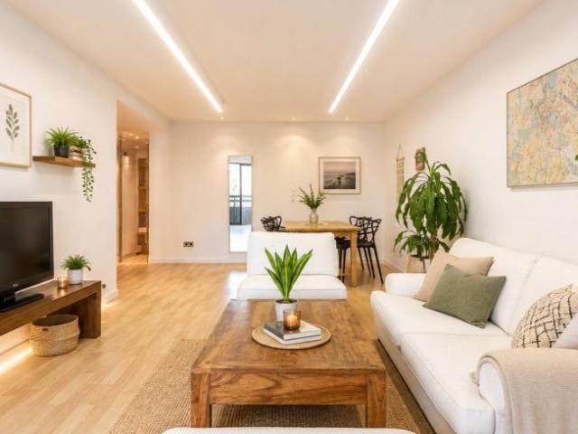 Apartamentos 4 Dormitorio Valencia Valencia ES103063599