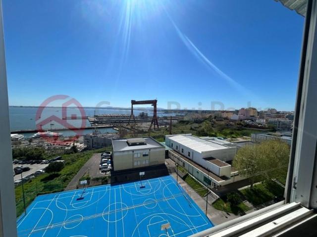 Apartamentos 4 quarto, Almada Almada DS100420544