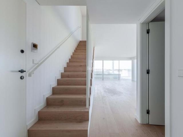 Apartamentos 4 quarto, Barreiro Setúbal DS99775829
