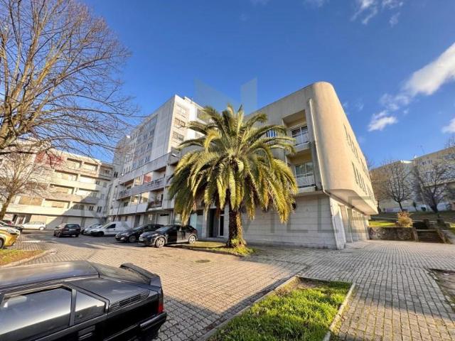 Apartamentos 4 quarto, Braga Braga DLS97939139