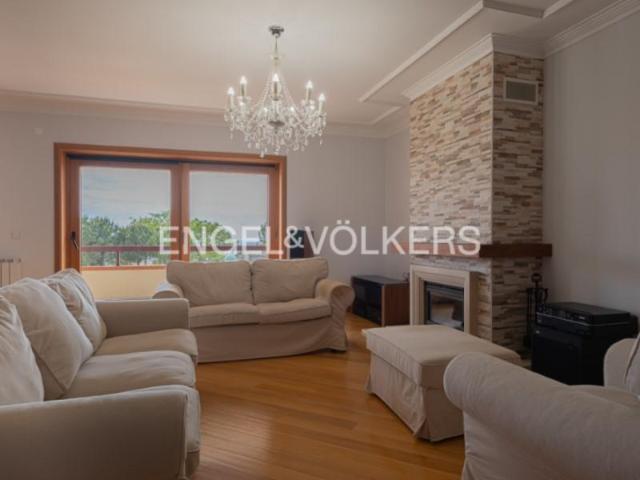 Apartamentos 4 quarto, Oeiras Oeiras DLS101920339