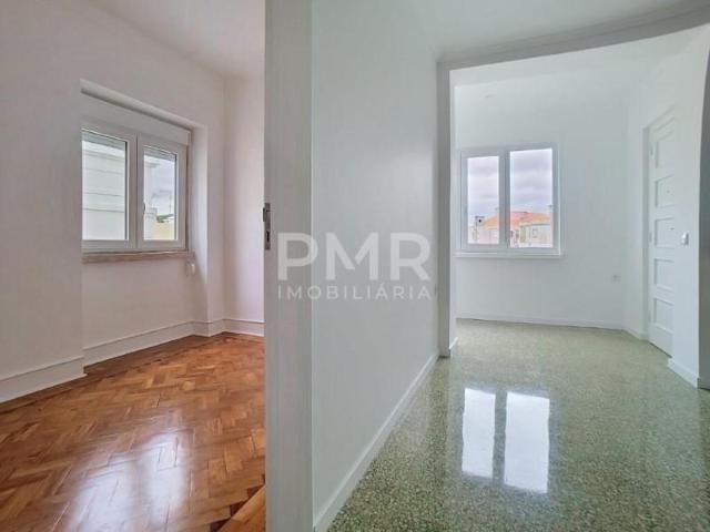 Apartamentos 4 quarto, Oeiras Oeiras DLS102558480