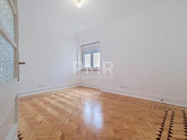 Apartamentos 4 quarto, Oeiras Oeiras DLS102558481