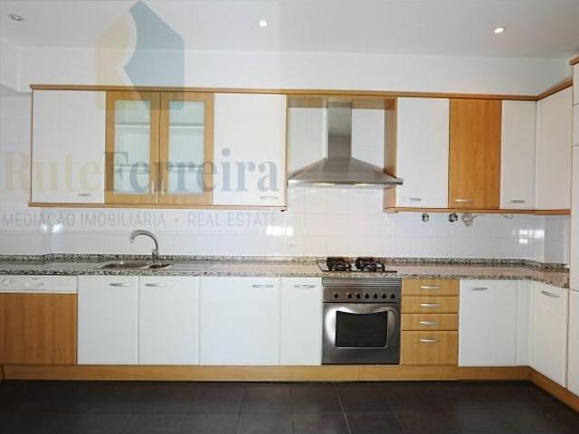 Apartamentos 4 quarto, Oeiras Oeiras DS102348888