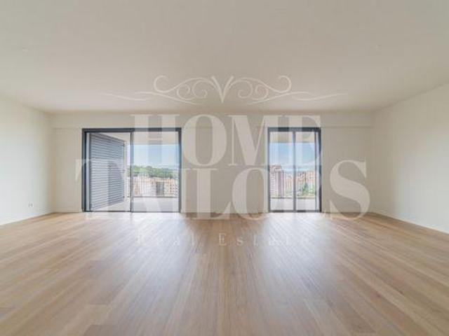 Apartamentos 4 quarto, Oeiras Lisboa ELS102252623