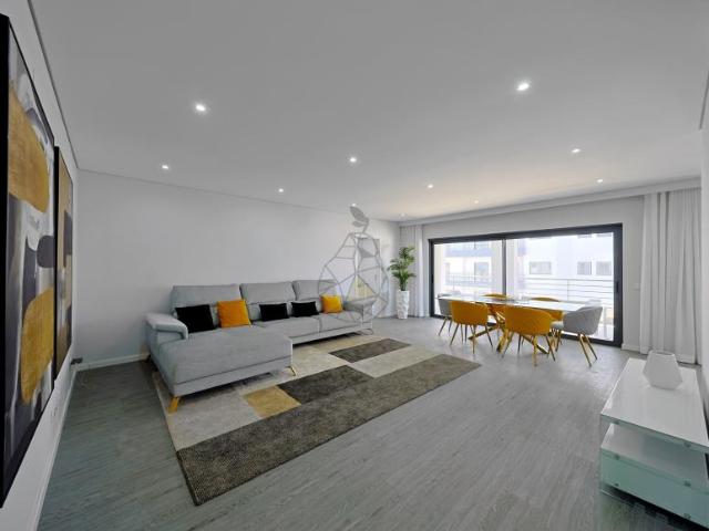 Apartamentos 4 quarto, Olhão Algarve DLS85572452