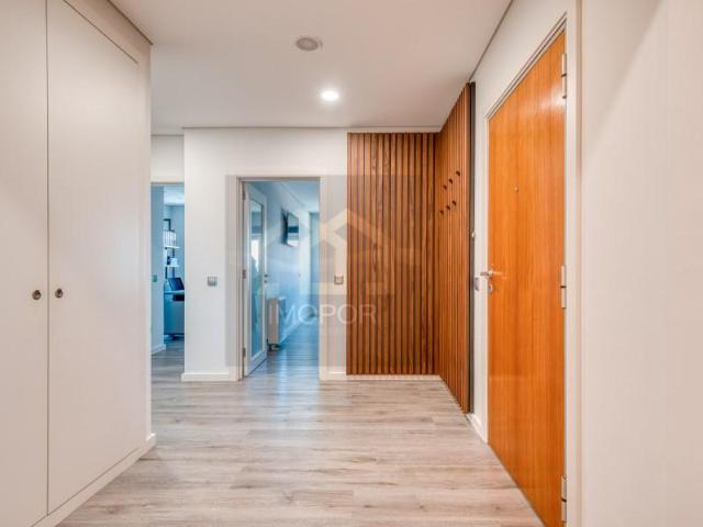 Apartamentos 4 quarto, Ovar Ovar DLS101887779