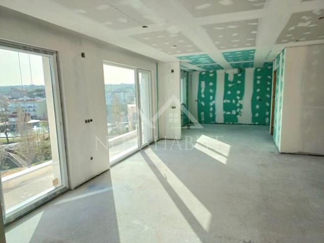 Apartamentos 4 quarto, Lourinhã Lourinhã DLS92200320