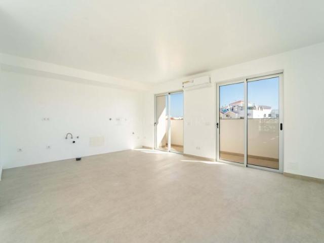 Apartamentos 4 quarto, Lagoa Algarve DLS68112370