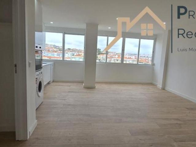Apartamentos 4 quarto, Lisboa Amadora 2720 DS99908204