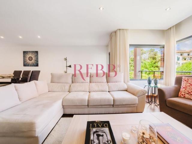 Apartamentos 4 quarto, Lisboa Cascais 2750 DLS98373609