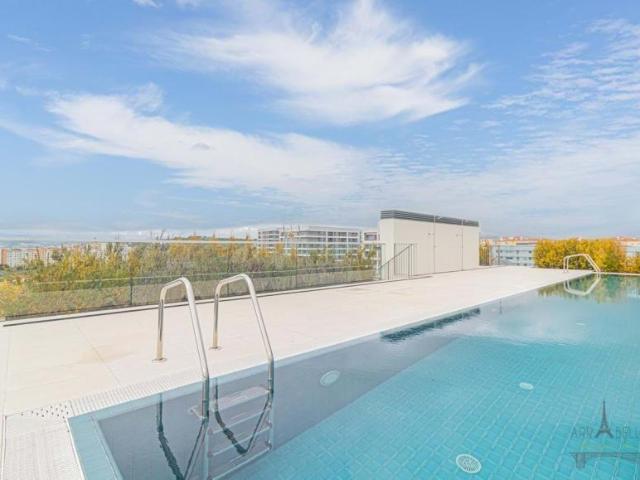 Apartamentos 4 quarto, Lisboa Lisboa DLS92185373